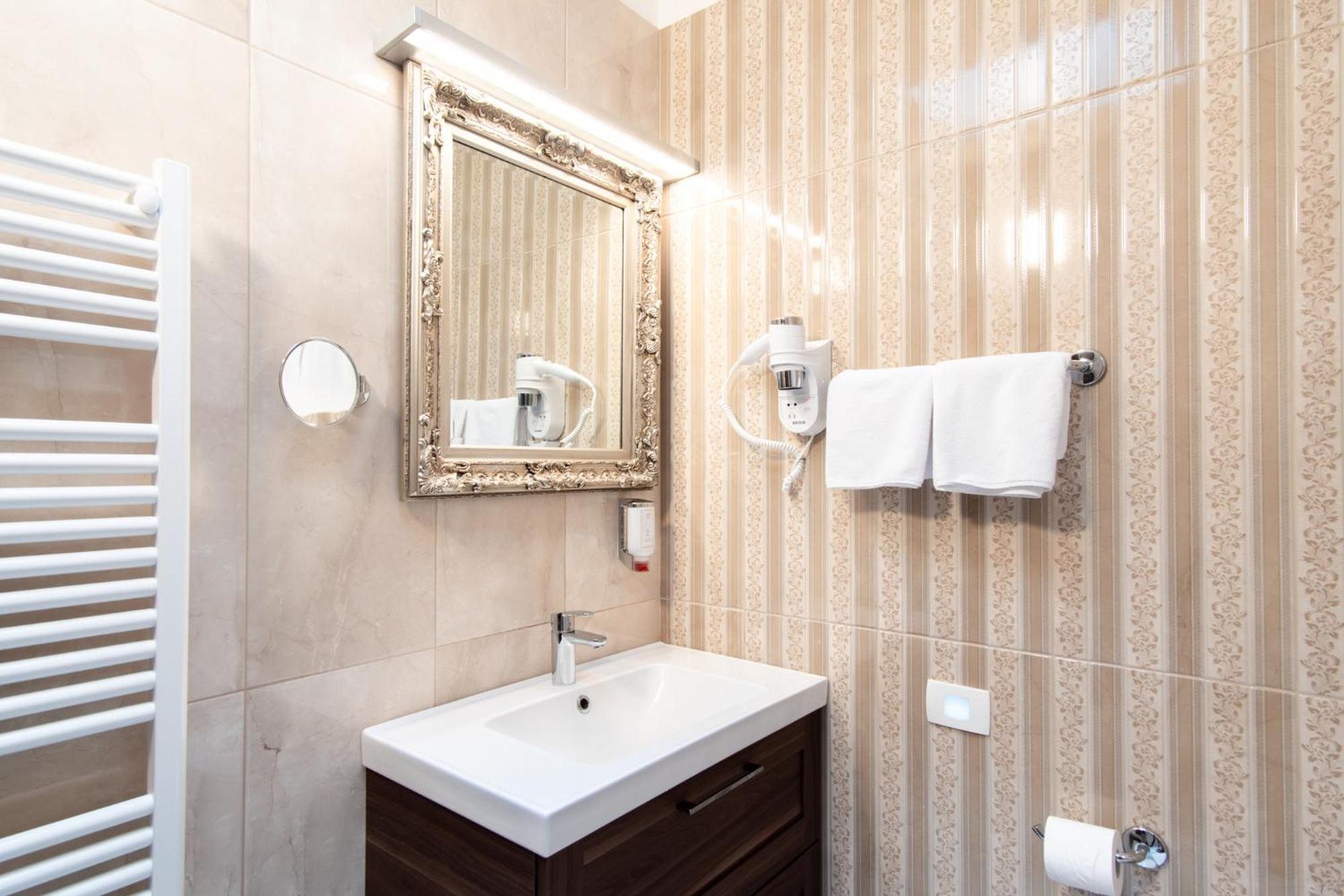 Hotel Grahor Sežana Kamer foto